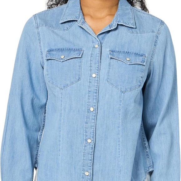 GAP Women's Western Denim Button Down Size Medium - Picture 1 of 5